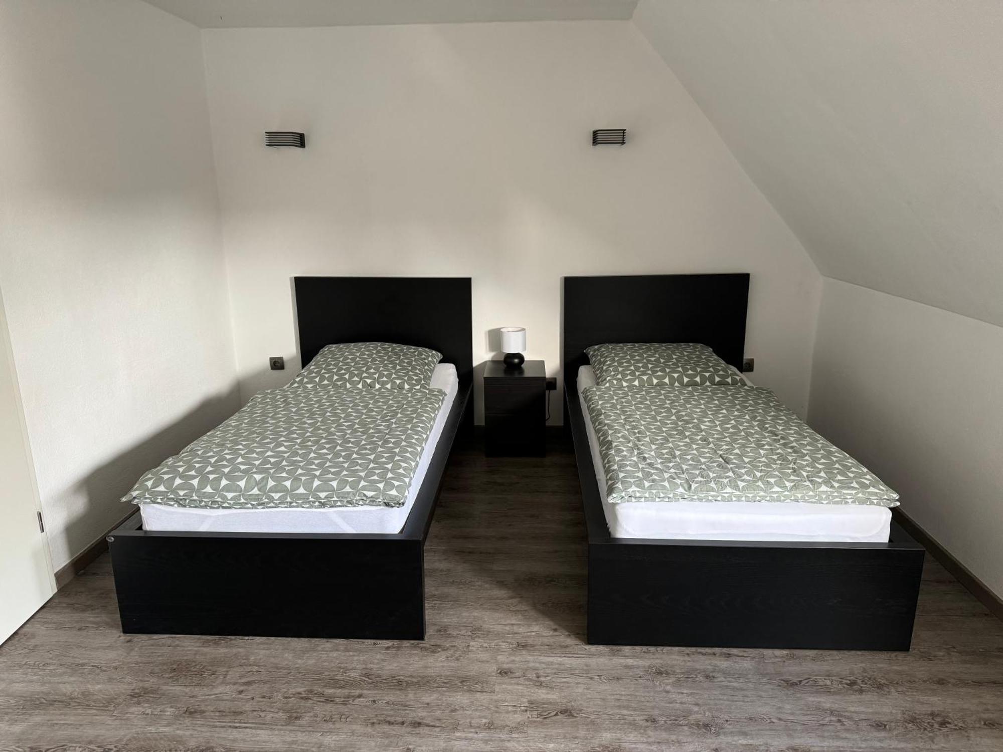 Ferienwohnung Am See Dillich - Eigener Garten - Ruhige Lage - Natur Vor Der Haustuer Borken  Exterior foto